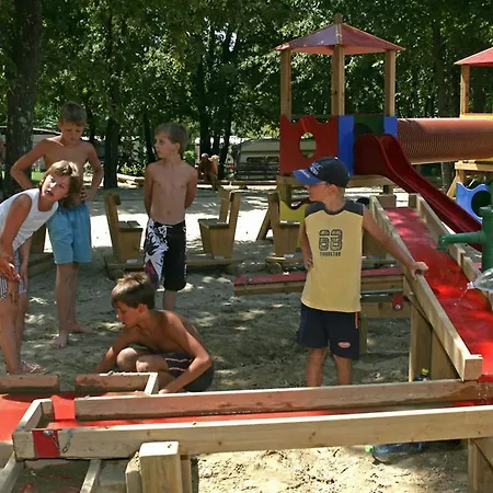 Dom wakacyjny Holiday Camping Bijela Uvala.8 Poreč