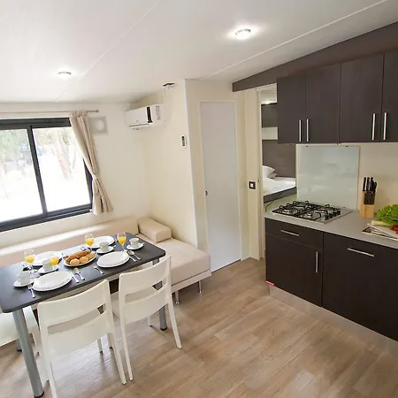 Dom wakacyjny Holiday Camping Bijela Uvala.8 Poreč