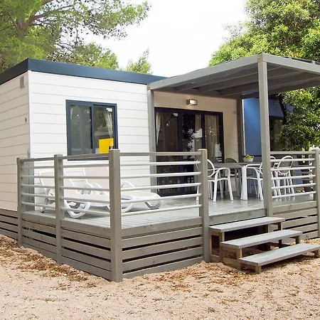 Dom wakacyjny Holiday Camping Bijela Uvala.8